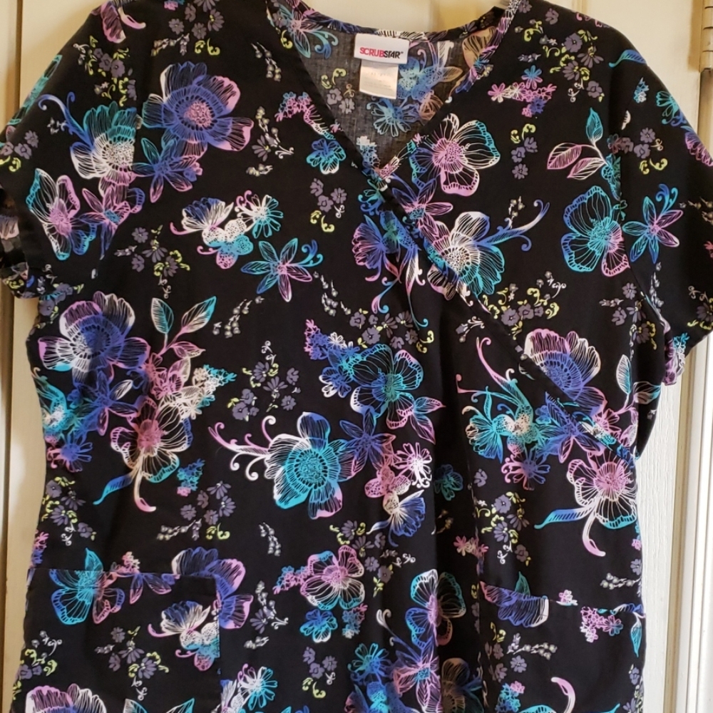 Butterfly scrub top